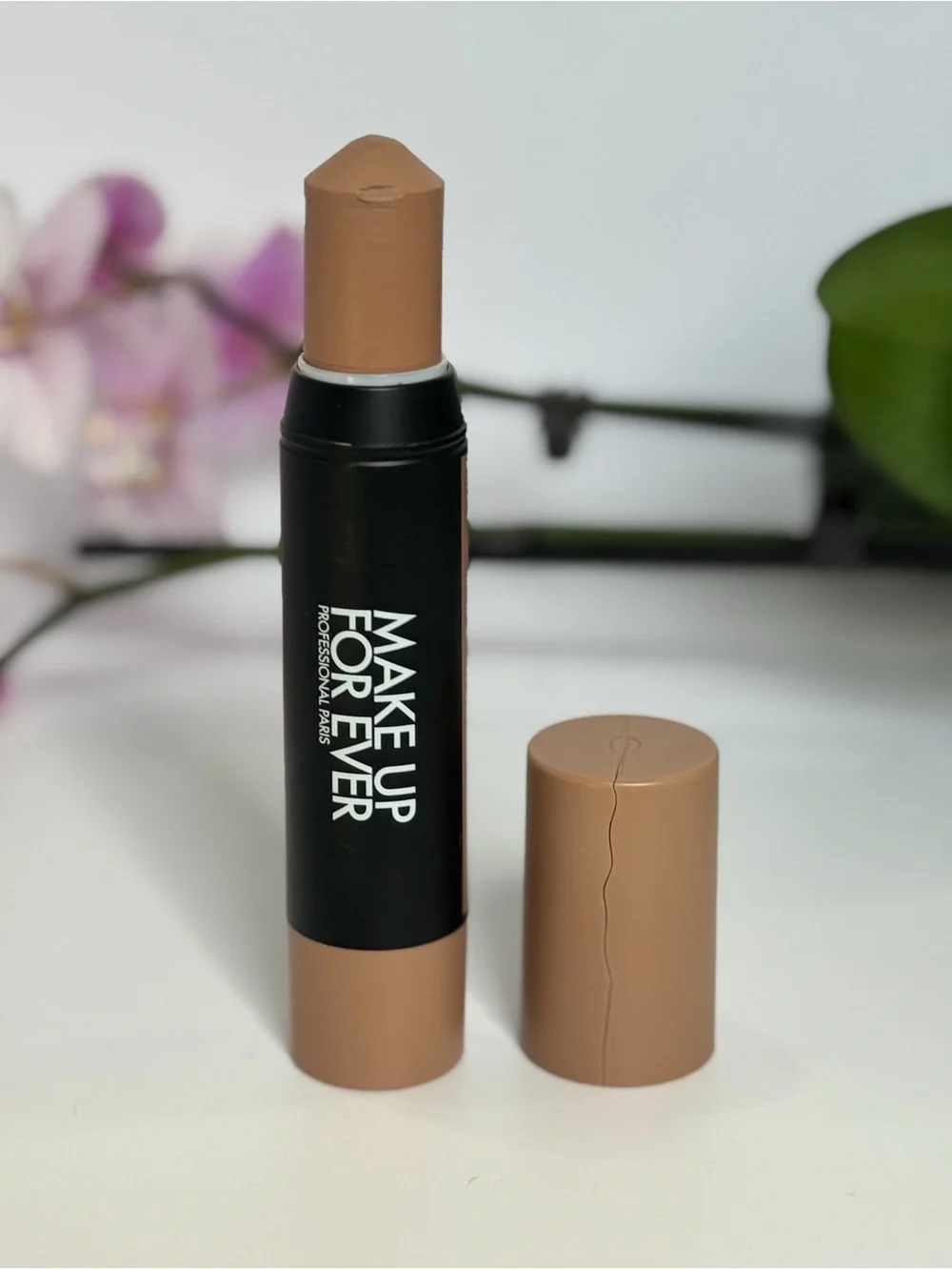 MAKE UP FOR EVER WYN MAKE Beauty Makeup Bundle Concealer Foundation 5 Pc